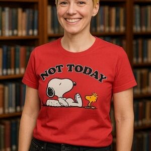 Peanuts Snoopy & Woodstock 'Not Today' Red Short Sleeve T-Shirt size L